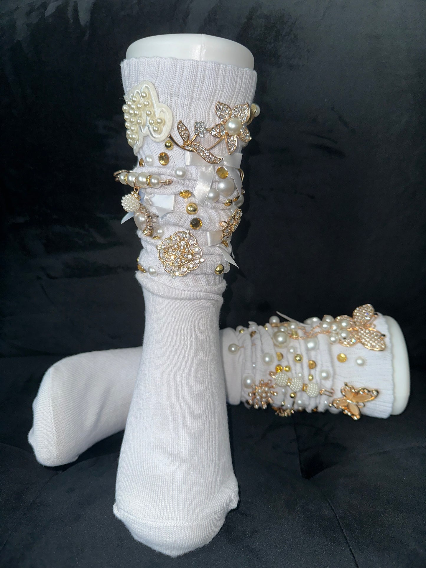 Charm Socks ~ Glam White